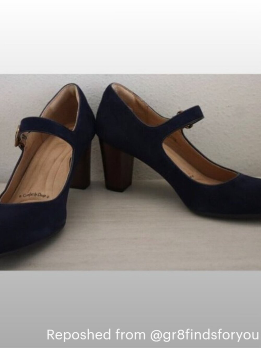 Söfft SF0073477 Women's Sz 8M Sky Navy Blue Suede Petra Mary Jane Pumps - Picture 2 of 3